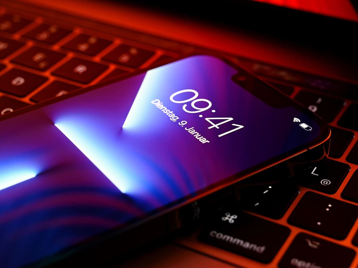 iPhone 13 128 GB — Kutulu, Faturalı